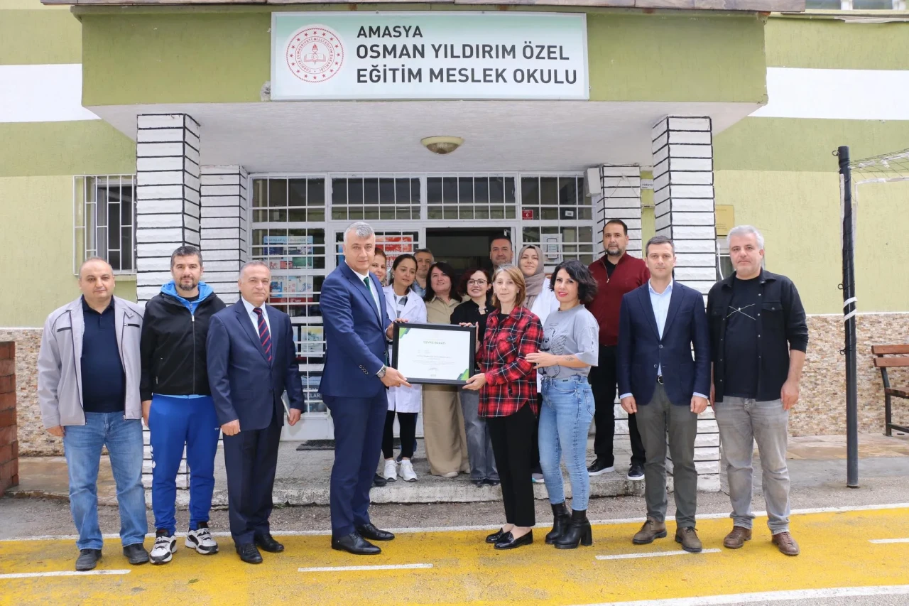 Yaşayan Bahçeleriyle İl Birincisi Oldular