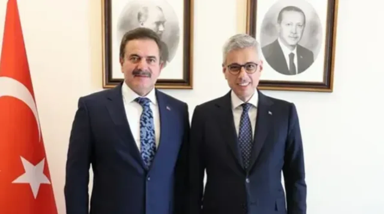 İpek’ten Sağlık Bakanı’na Ziyaret