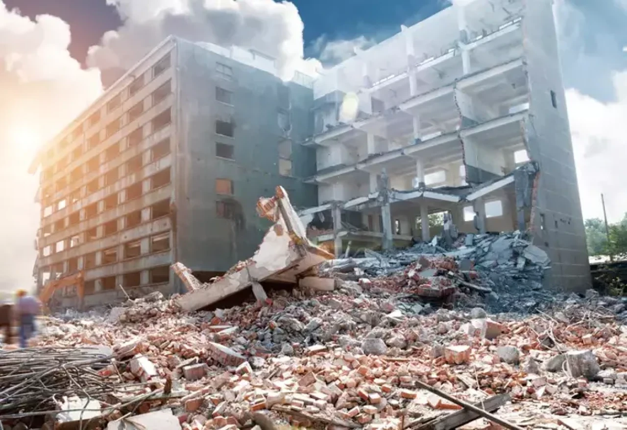 Rüyada Deprem Görmek Ne Anlama Gelir? Sarsıcı Rüyaların Gizli Mesajı