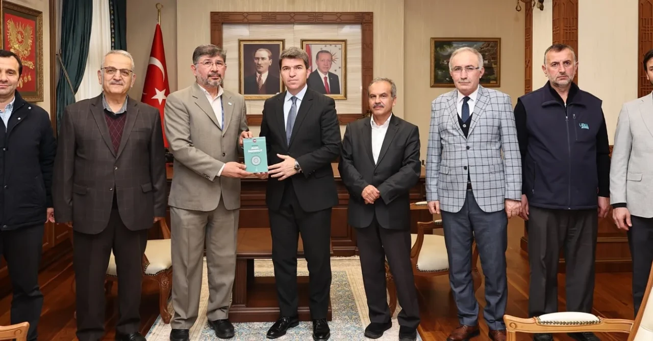 Sivil Toplumdan Vali Bakan’a Anlamlı Ziyaret