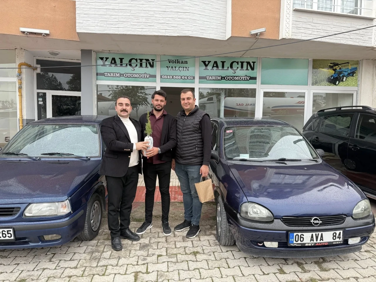 Merzifon’da Dayanışmanın Fidanı Dikiliyor