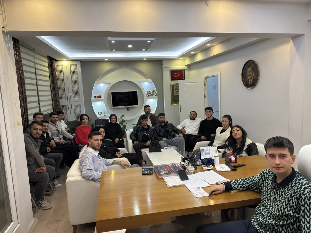 Ak Gençlik Haftalık Rotasını Belirledi
