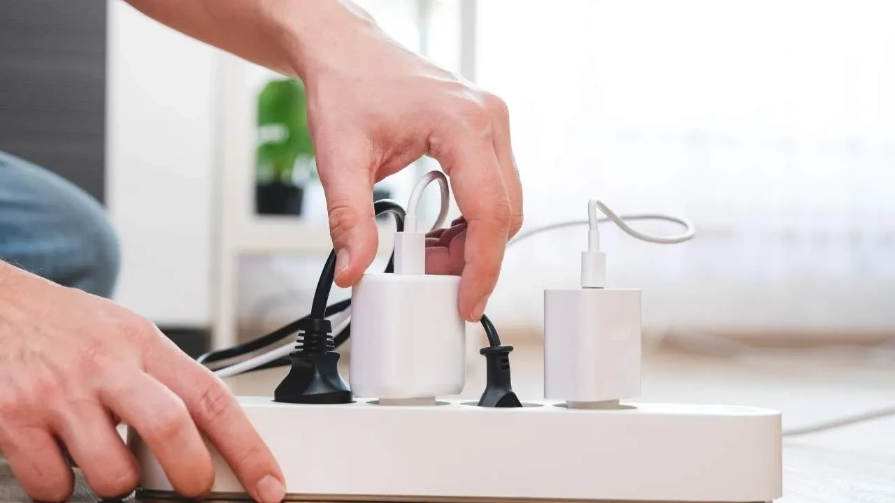 Evden çıkarken çekin! Elektrik faturanızı yüzde 30 düşürecek