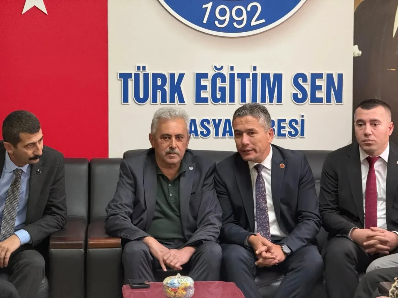 MHP Amasya’dan Türk Eğitim-Sen’e Öğretmenler Günü