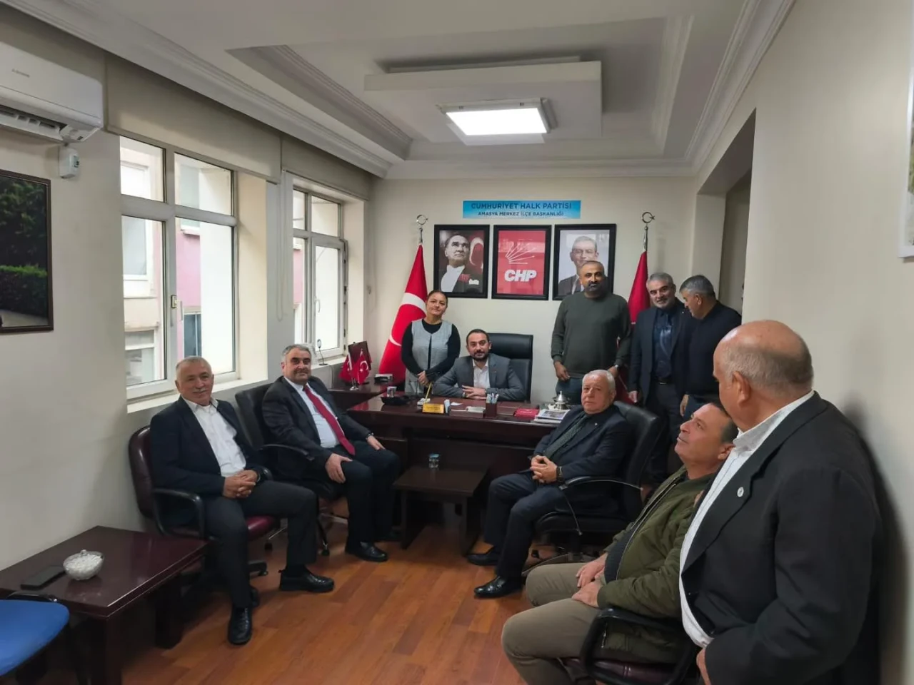 Amasya CHP’ye Esnaf Birliği Ziyareti