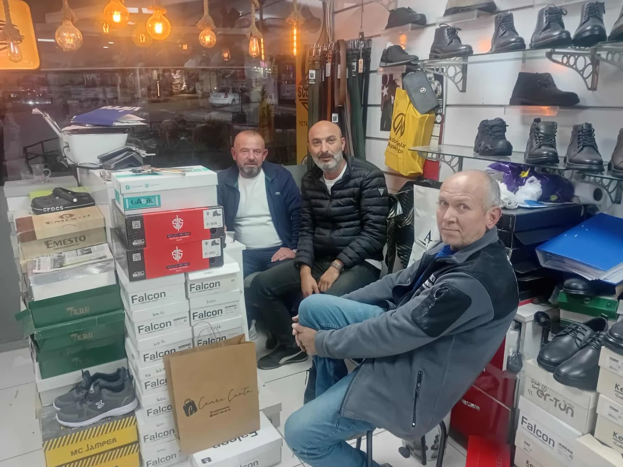 Başkan Kurt: Zor Günleri Beraber Atlatacağız