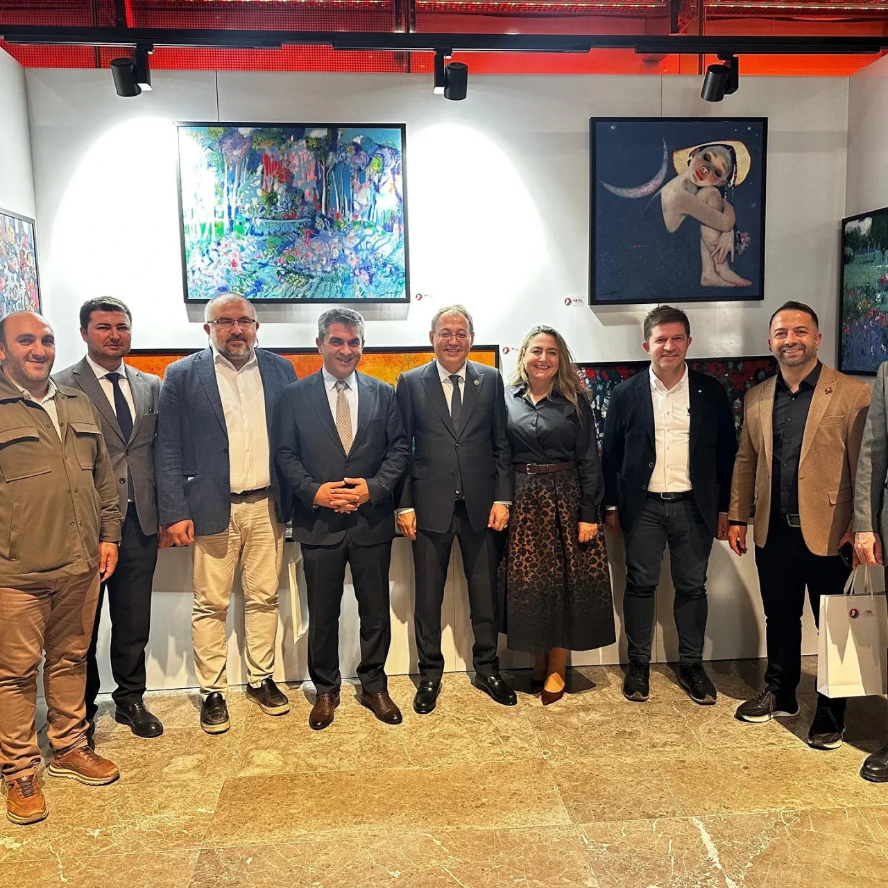 Başkan Uzun’dan Türk Dünyasına Sanatla Vefa