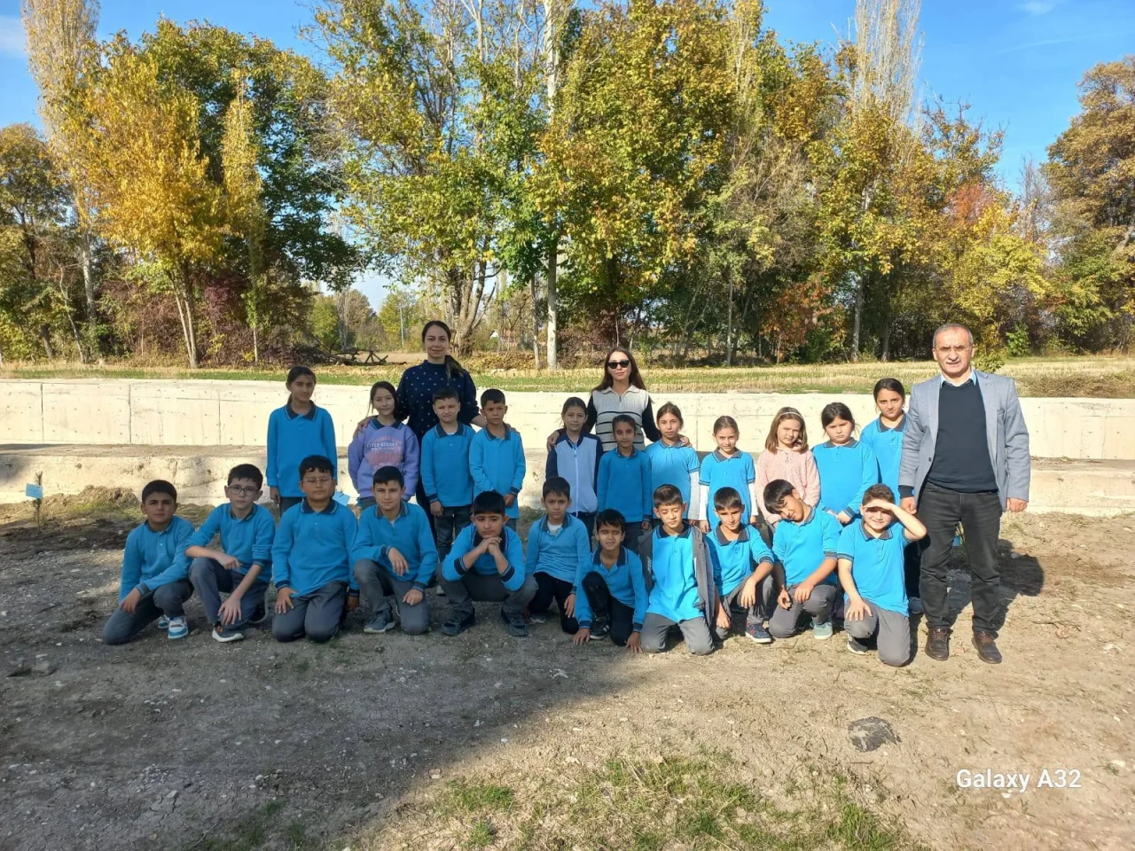 Şehitlerimizin Adına Fidan Diktiler