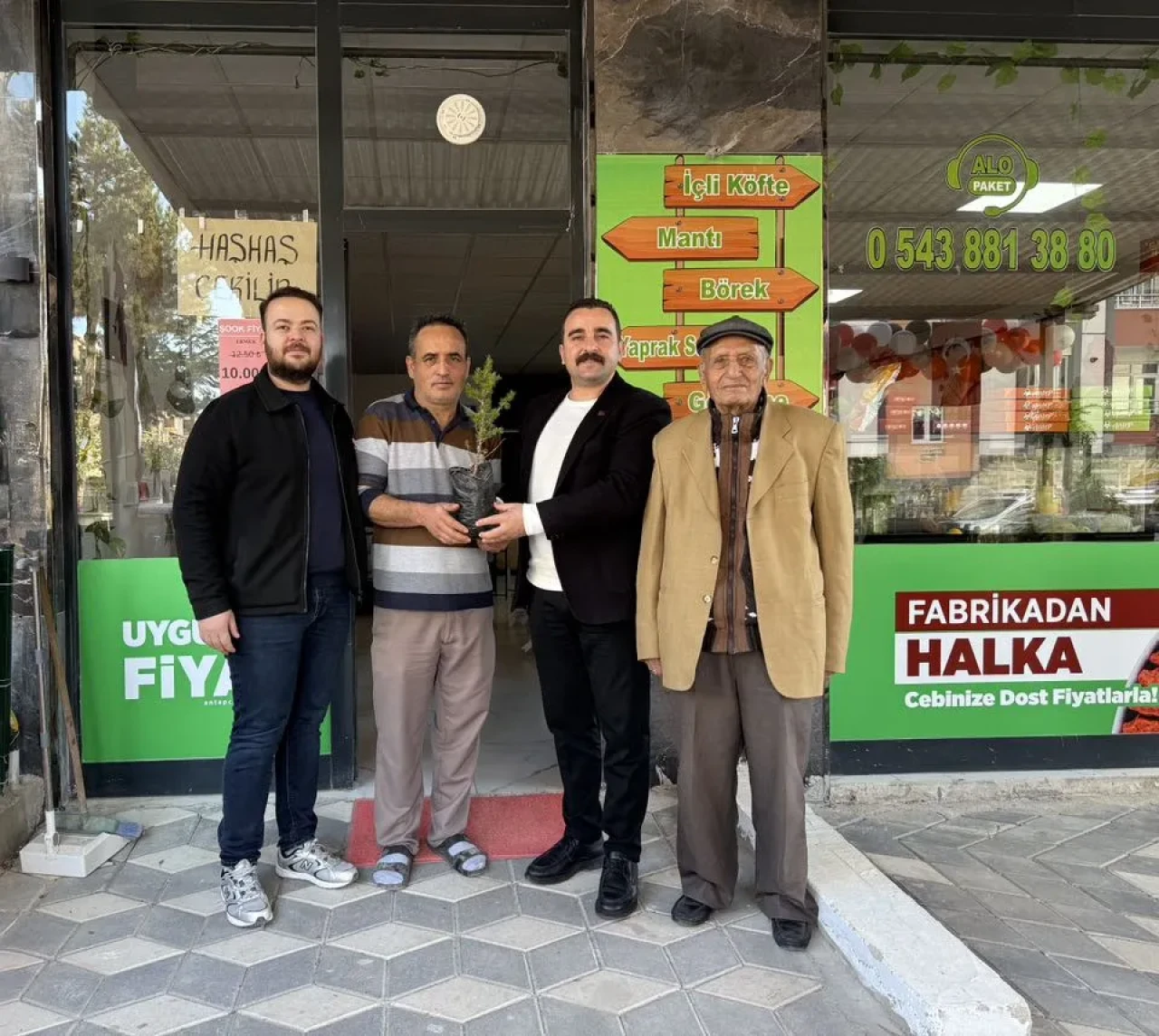 Merzifon Gençleri’nden Esnaf Ziyareti