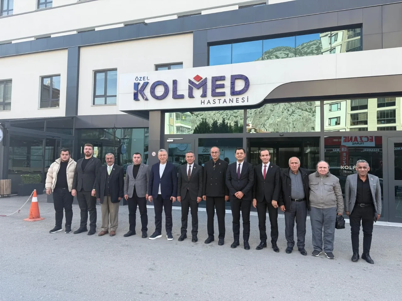 MHP’den Kolmed Hastanesi’ne Ziyareti