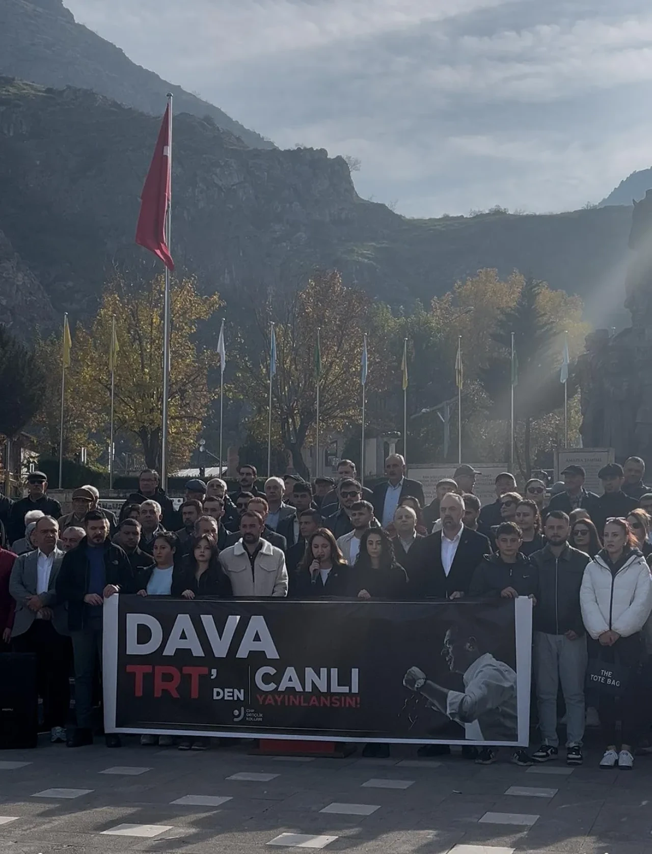 Dava TRT'de Canlı Yayınlansın!
