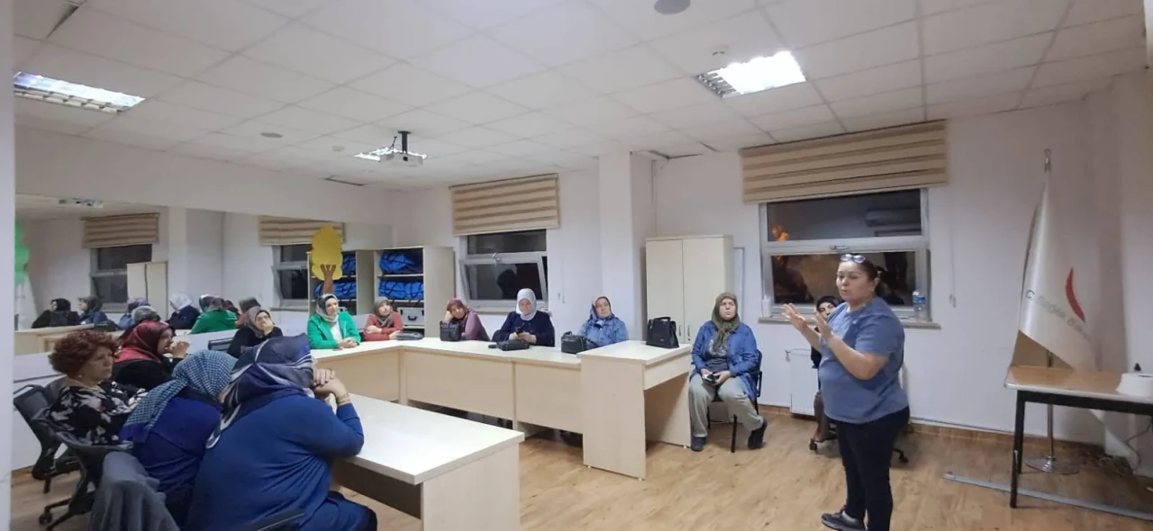 MHP Kadın Kolları Üyelerine KETEM’de Sağlık Taraması