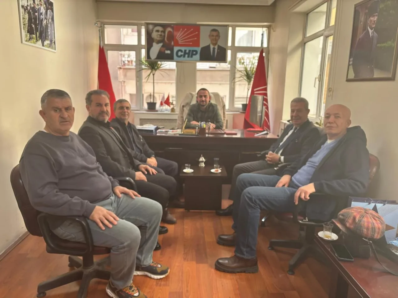 CHP Amasya Merkez İlçe’de Eski Yönetimden Ziyaret