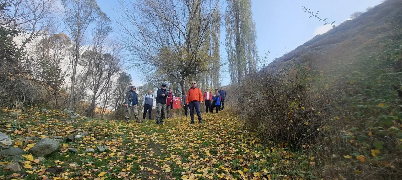 Doğaseverler Şehitlerimiz İçin Yürüdü