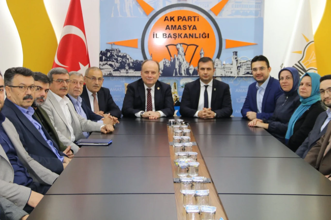 AK Parti Amasya Teşkilatında Baykan ile Yerel Yönetim Değerlendirmesi