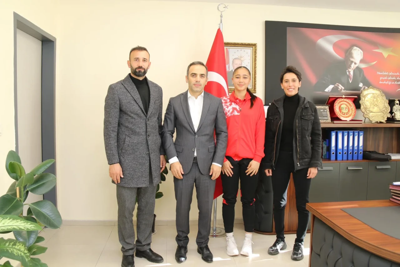 Amasyalı Kaleci İlmannur Millî Takımda