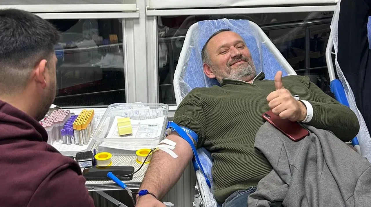 Başkan Tunç: “Kızılay’a Kan Verdik, Destek Olduk”