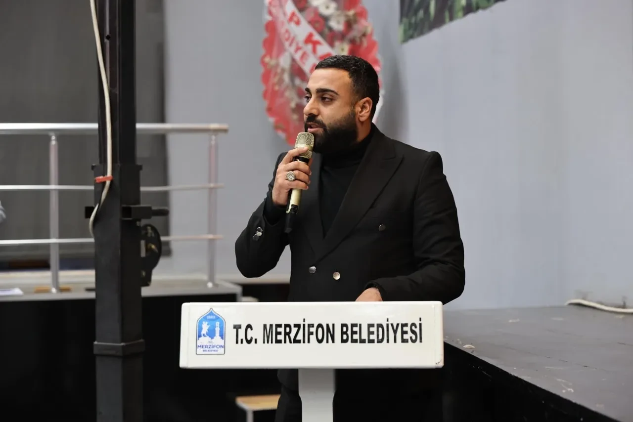 İşcan, Gençlerin Sorunlarını Meclise Taşıdı