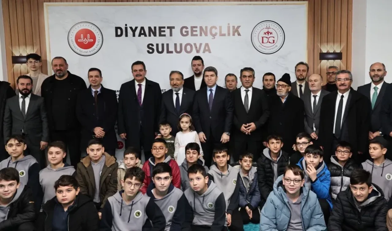 Suluova’da Hacı Adnan Zennun Diyanet Gençlik Merkezi Açıldı