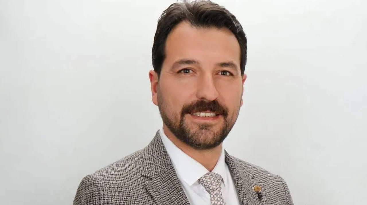 Başkan Keleş’ten Bayramlaşma Çağrısı