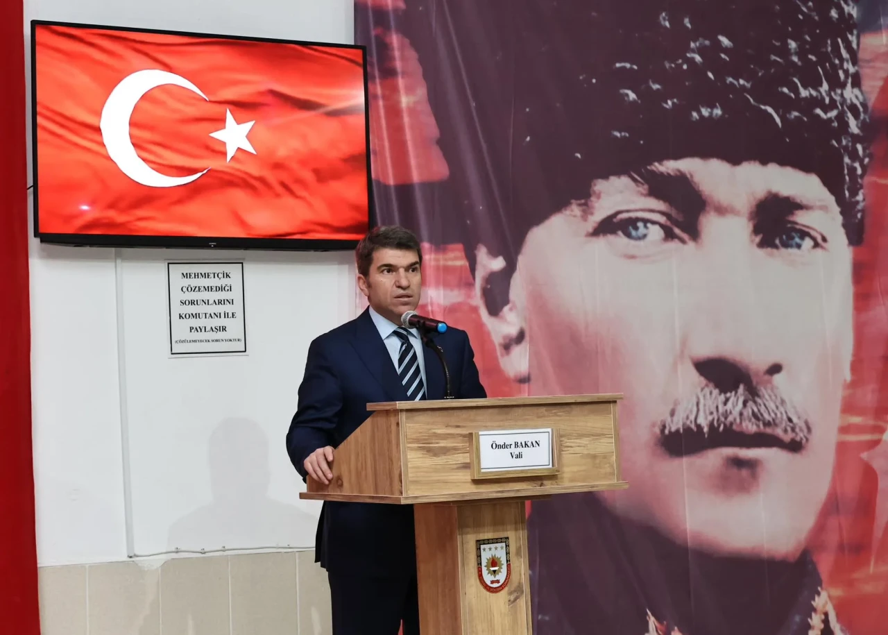 Vali Önder Bakan’dan İftarda Birlik Mesajı!