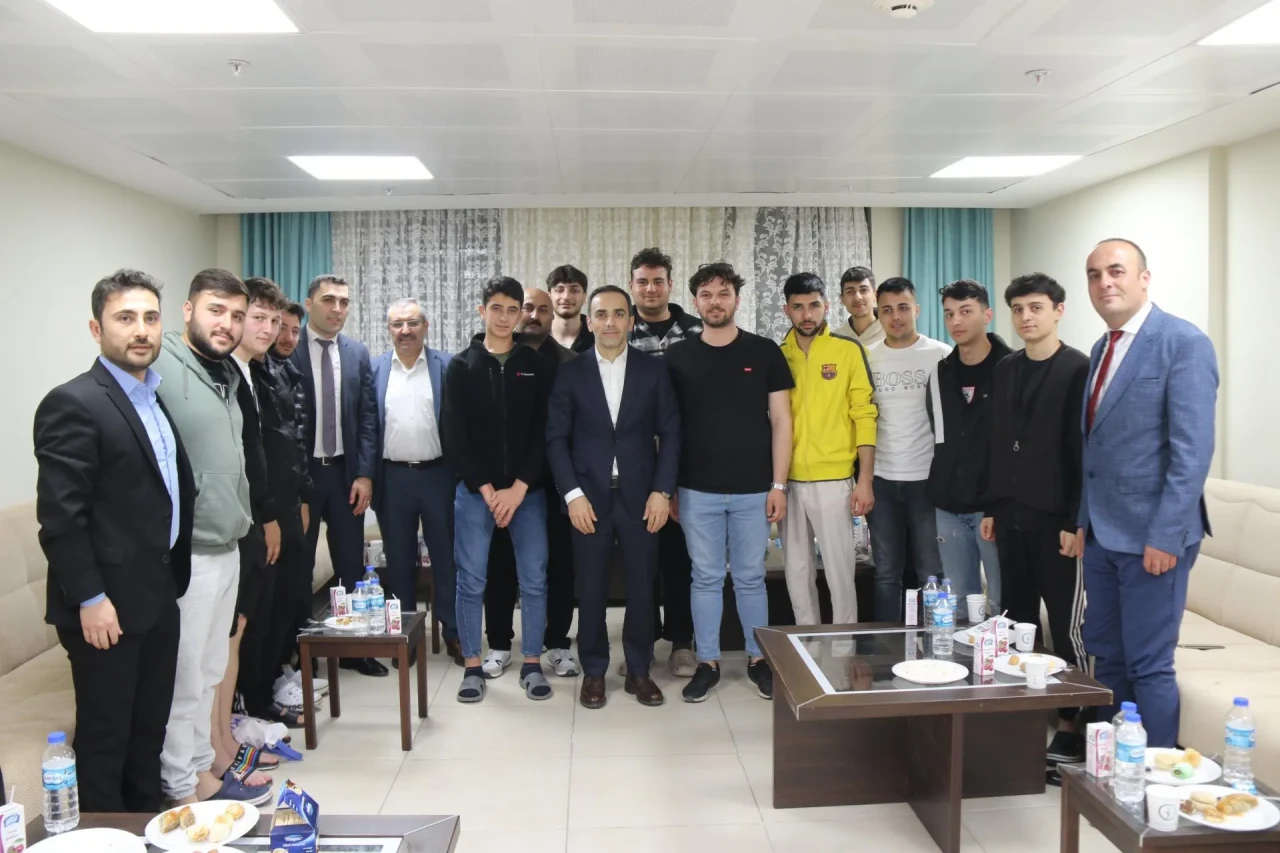 Merzifon Yurdunda İftar ve Samimi Sohbet