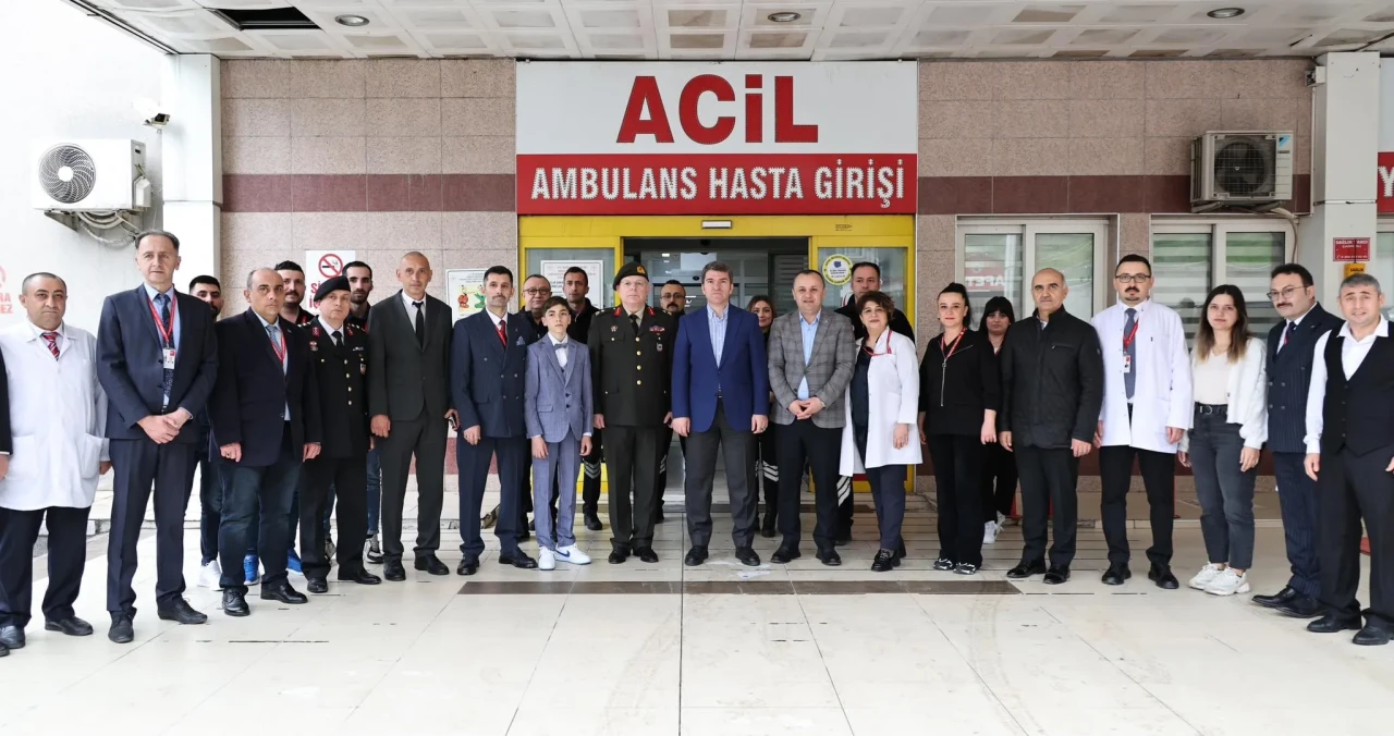 Protokolden Anlamlı Bayram Ziyareti