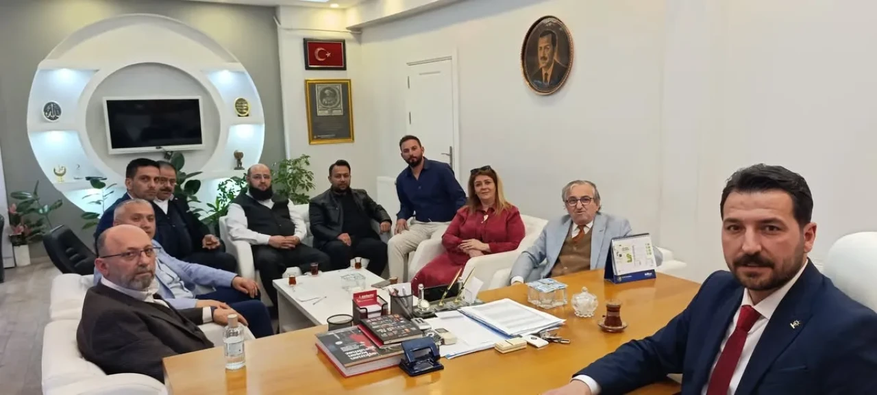 AK Parti Merzifon’da Mart Mesaisi
