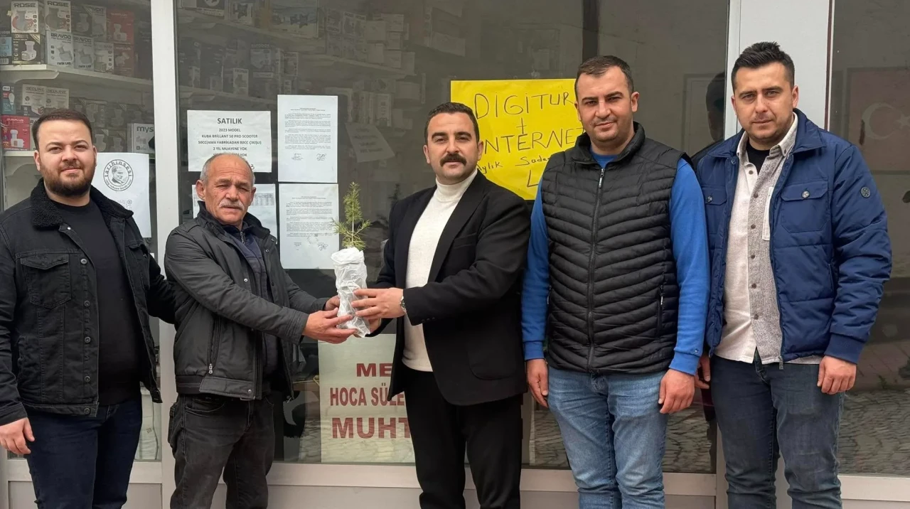 Merzifon Gençlerinden Geleceğe Nefes: 20 Mahalleye 20 Fidan!