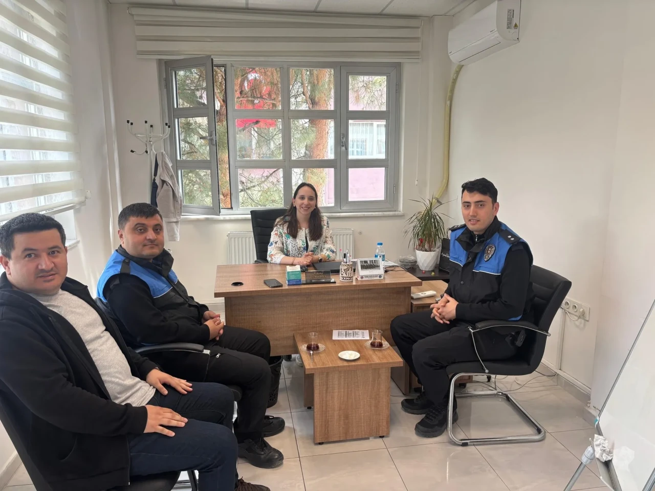 Toplum Destekli Polislerden Sağlıklı Hayat Merkezine Ziyaret