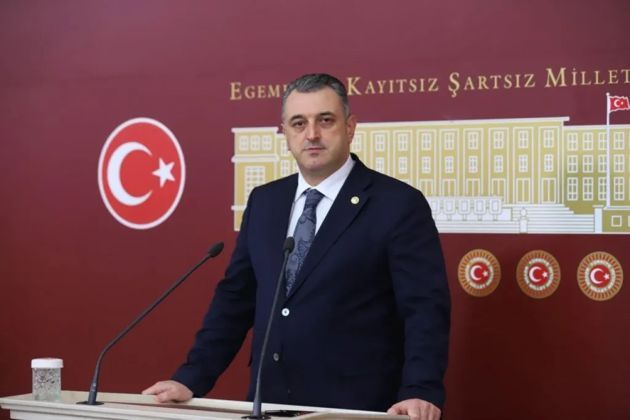 Çilez’den Milli Maça Davet!