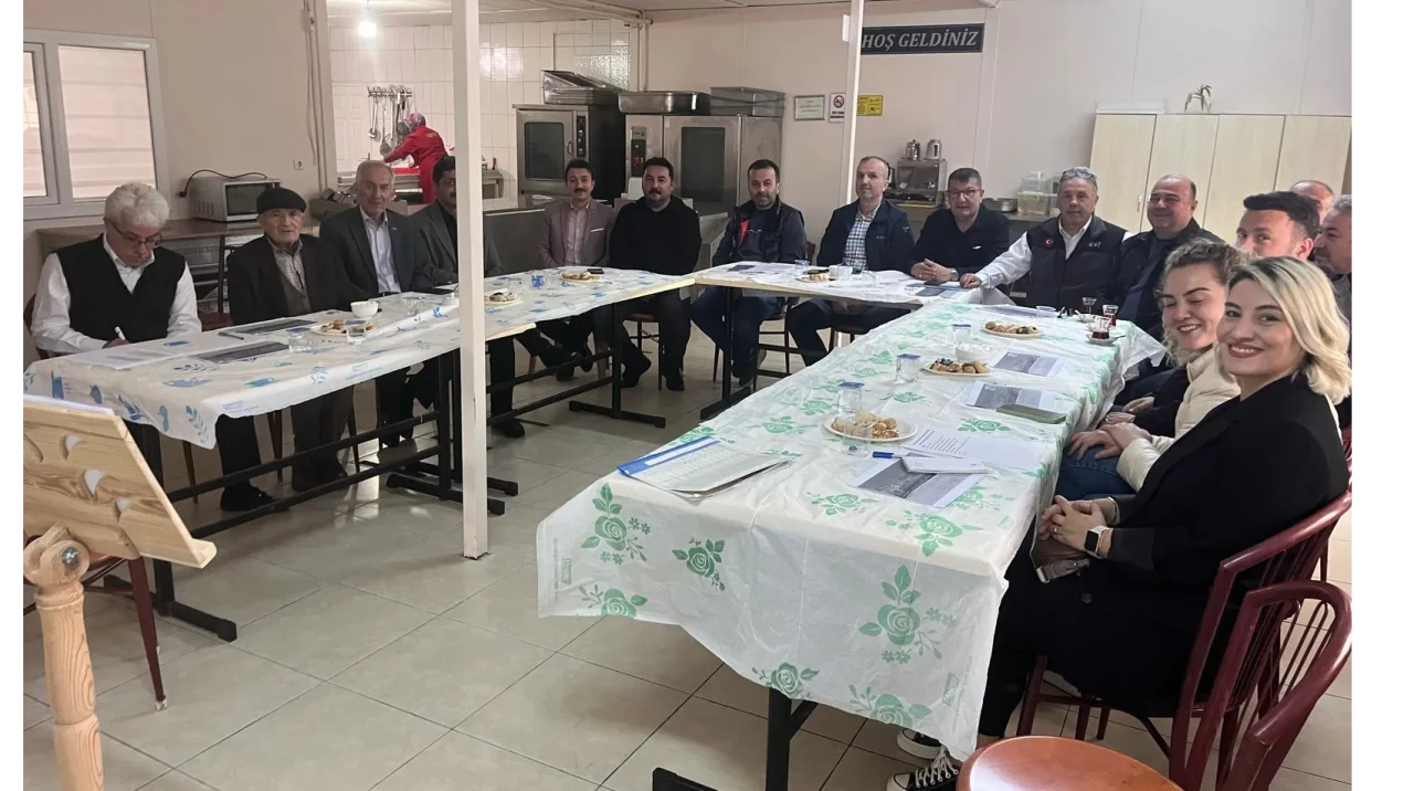 Merzifon Acze Düşenlere Yardım Derneği’nde Yeni Yönetim Belirlendi