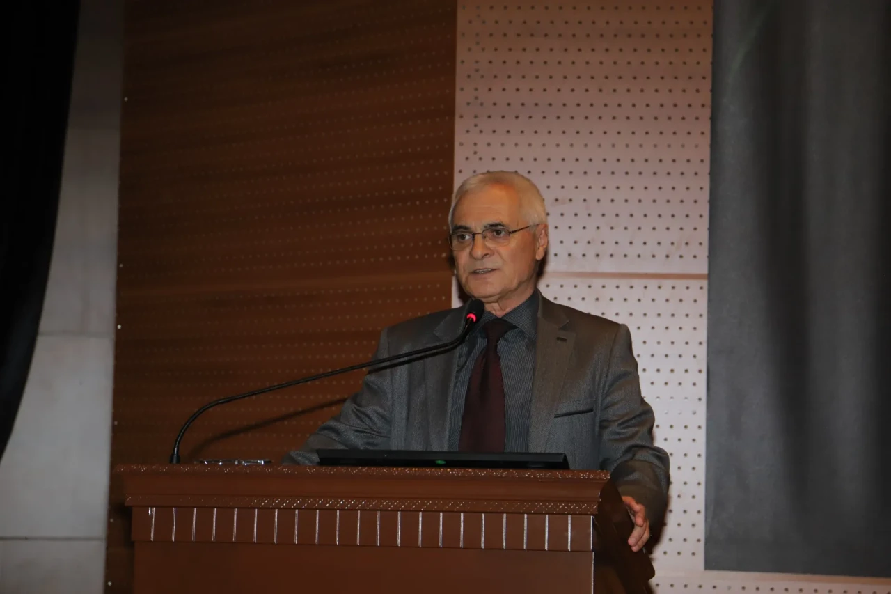 Amasya Üniversitesi’nde “Atatürk ve Millî Hakimiyet” Konulu Konferans Düzenlendi