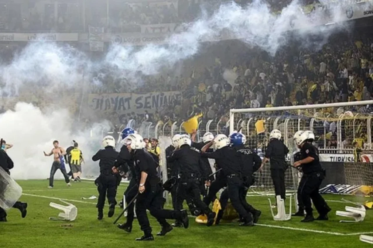 Fenerbahçe Galatasaray derbisi için 30 bin 199 polis görevli!