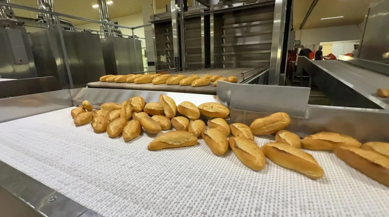 HALK EKMEK ÜRETİM KAPASİTESİNİ ARTIRDI