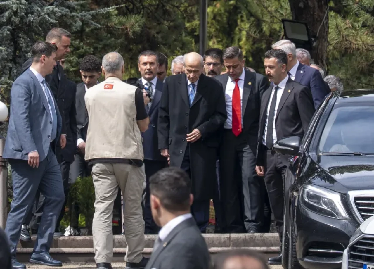 Devlet Bahçeli 2 Ay Sonra İlk Kez Kamuoyunun Karşısında