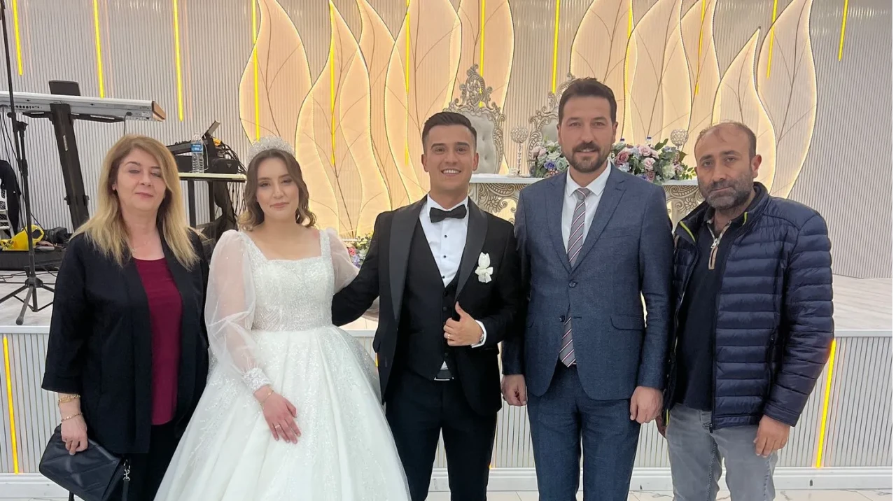 AK Parti Teşkilatı düğün merasiminde!
