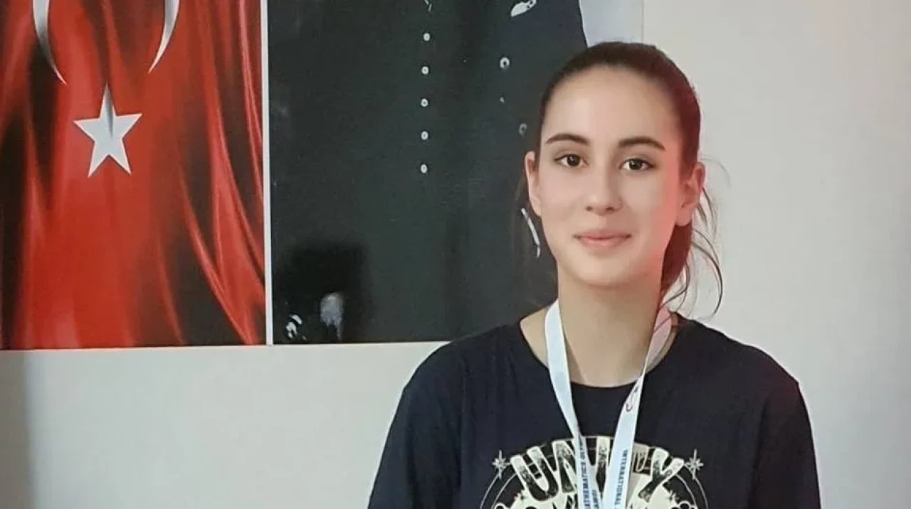 Merzifonlu Zeynep Kabalak’tan Uluslararası Altın Madalya