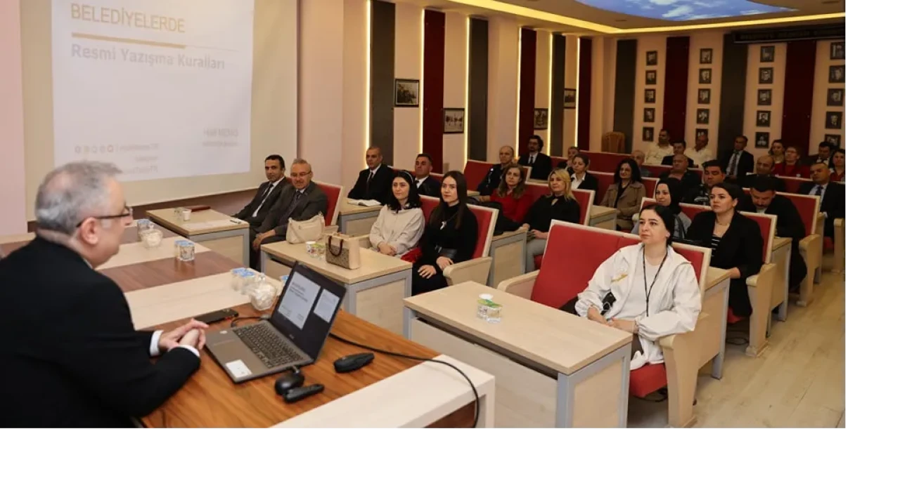 Merzifon Belediyesi’nde Resmi Yazışma Eğitimi!