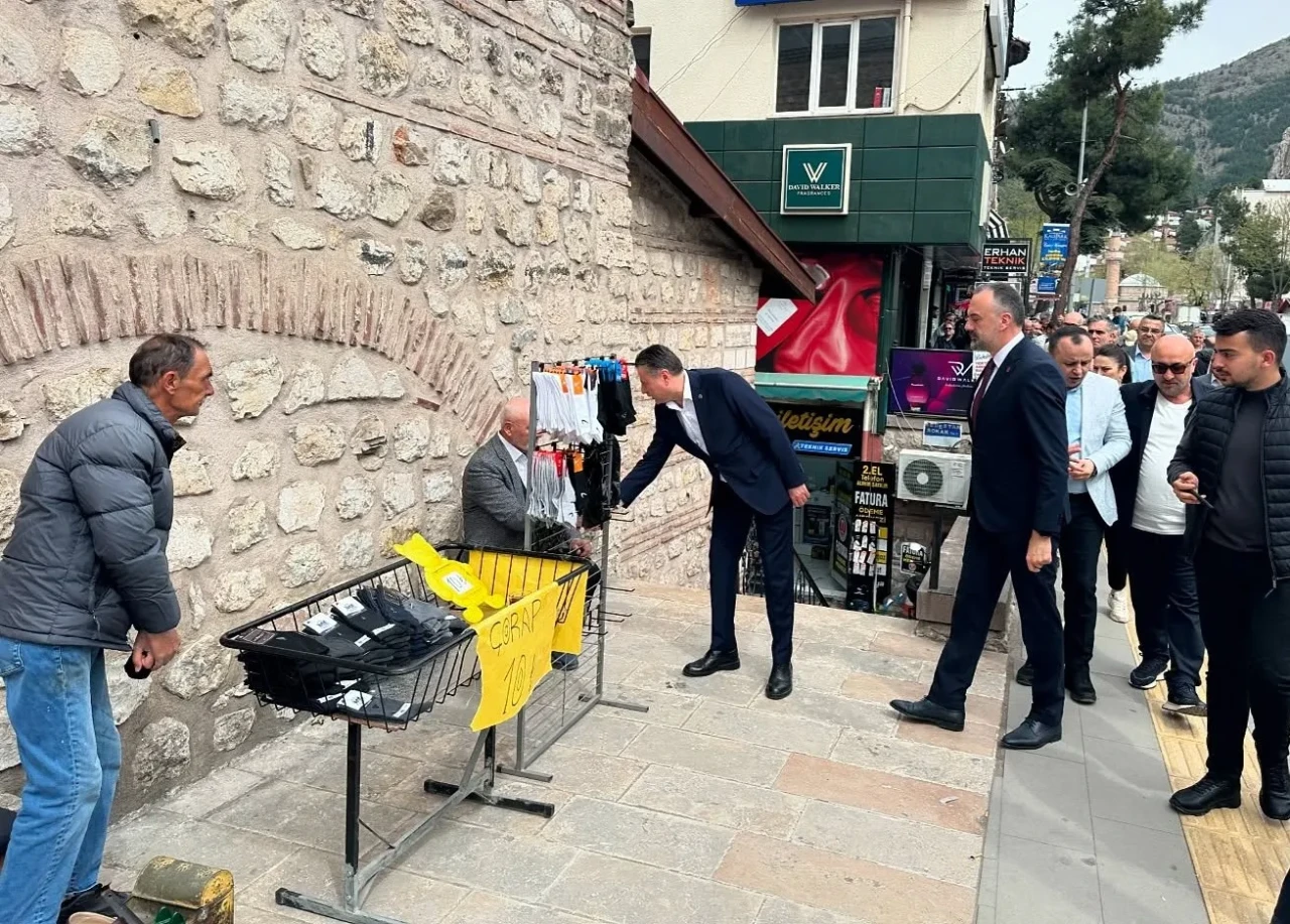 CHP Heyetinden Amasya'da Esnaf Ziyareti