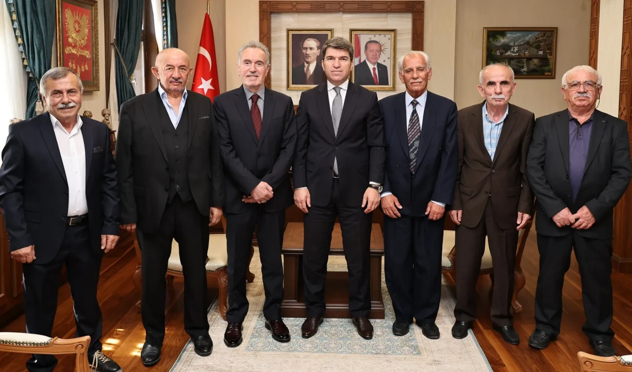 Vali Bakan’a Dernek ve Spor Temsilcilerinden Nezaket Ziyareti