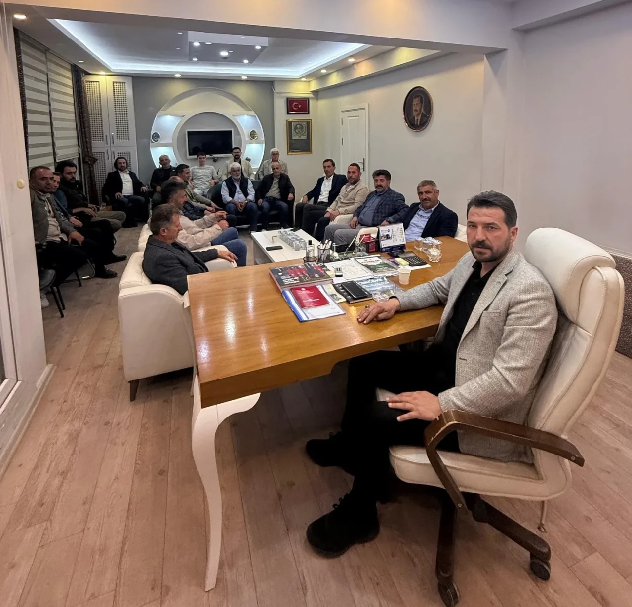 AK Parti Merzifon İlçe Teşkilatı Haftalık Olağan Toplantısını Gerçekleştirdi