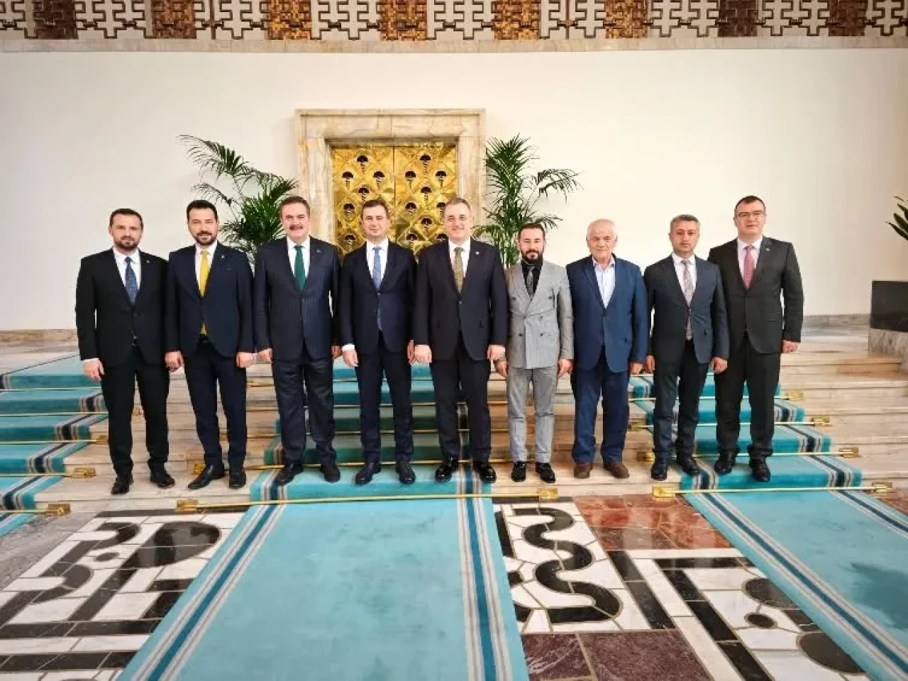 Hasan Çilez, Teşkilat Başkanlarını Meclis’te Ağırladı!