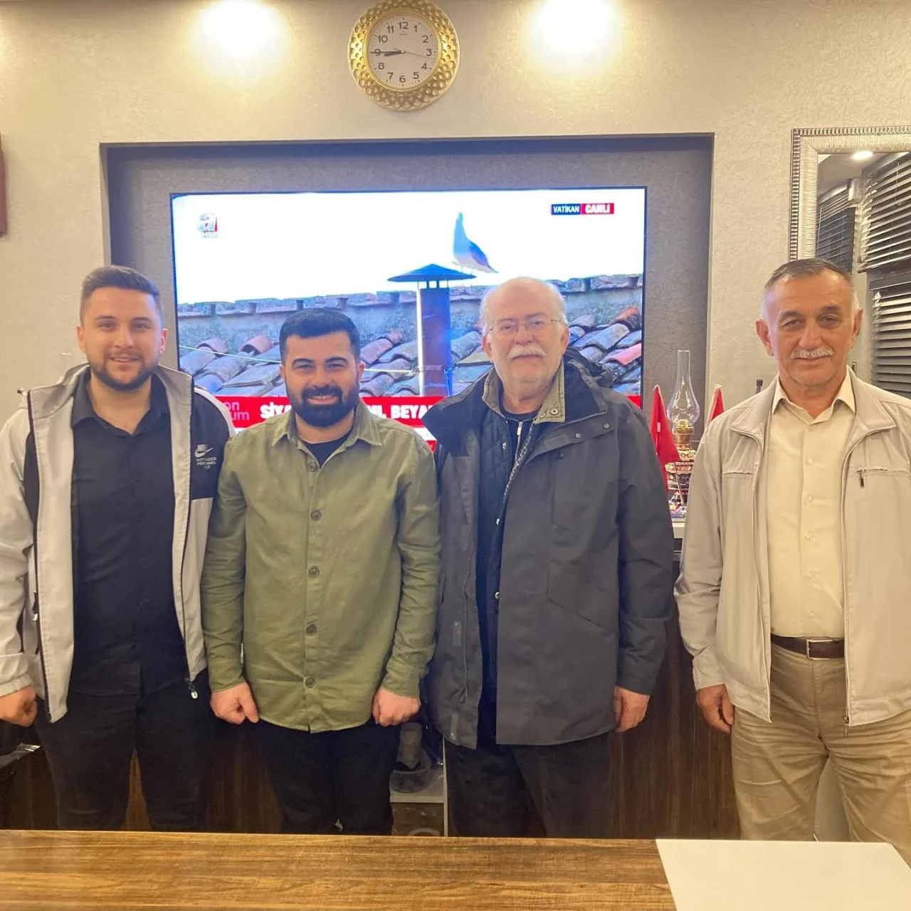 Kenan Koç, Merzifon Vakfı Gönüllüleri Arasına Katıldı