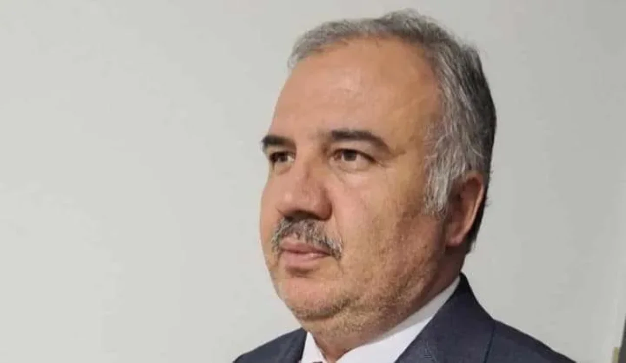 Mustafa Şenol’dan Zabıta–Esnaf Arbedesine Tepki: “Kavga Değil, Konuşarak Çözmeliyiz”