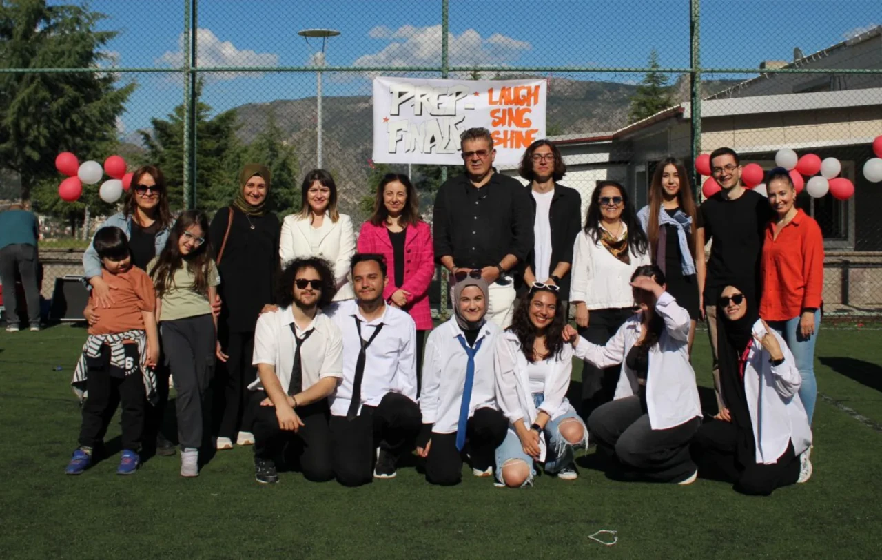 Amasya Üniversitesi Yabancı Diller Yüksekokulu’ndan Müzik Dolu Yıl Sonu Konseri