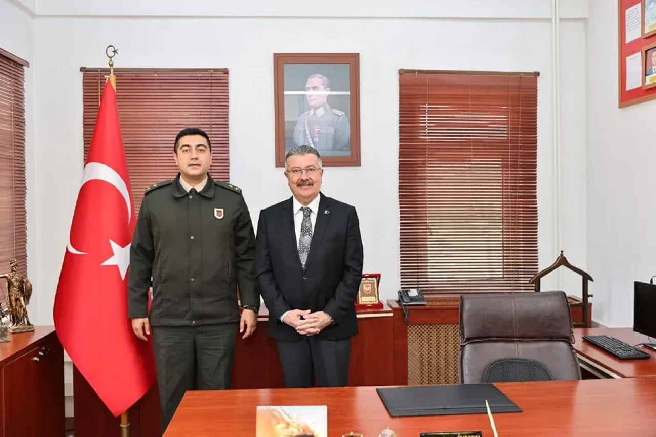Başkan Kargı’dan Askerlik Şubesine Nezaket Ziyareti
