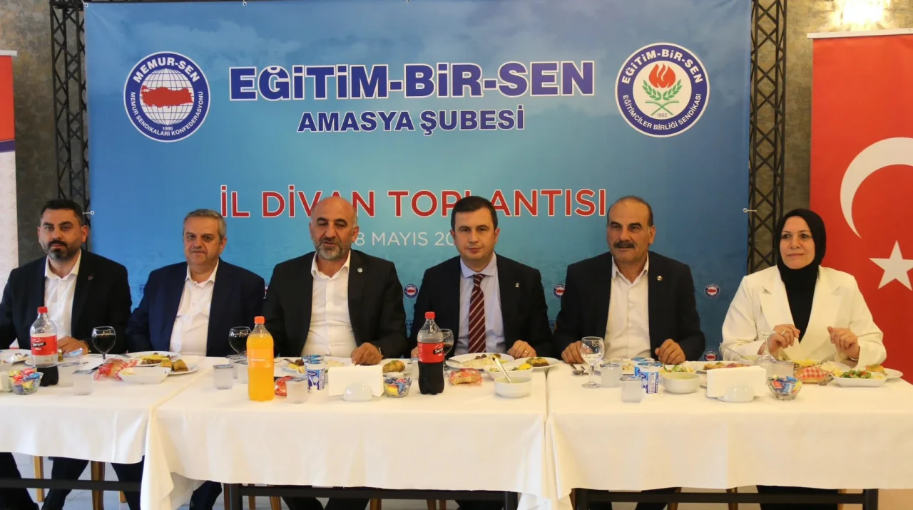 Eğitim-Bir-Sen İl Divanı Amasya’da Toplandı