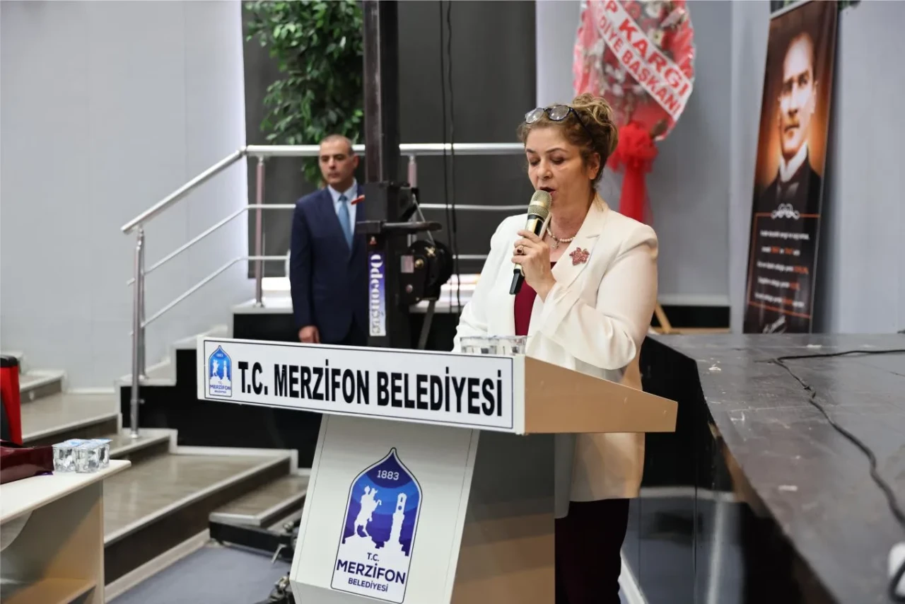 Özdemir: Güçlü Bir Millet, Güçlü Bir Aileden Oluşur