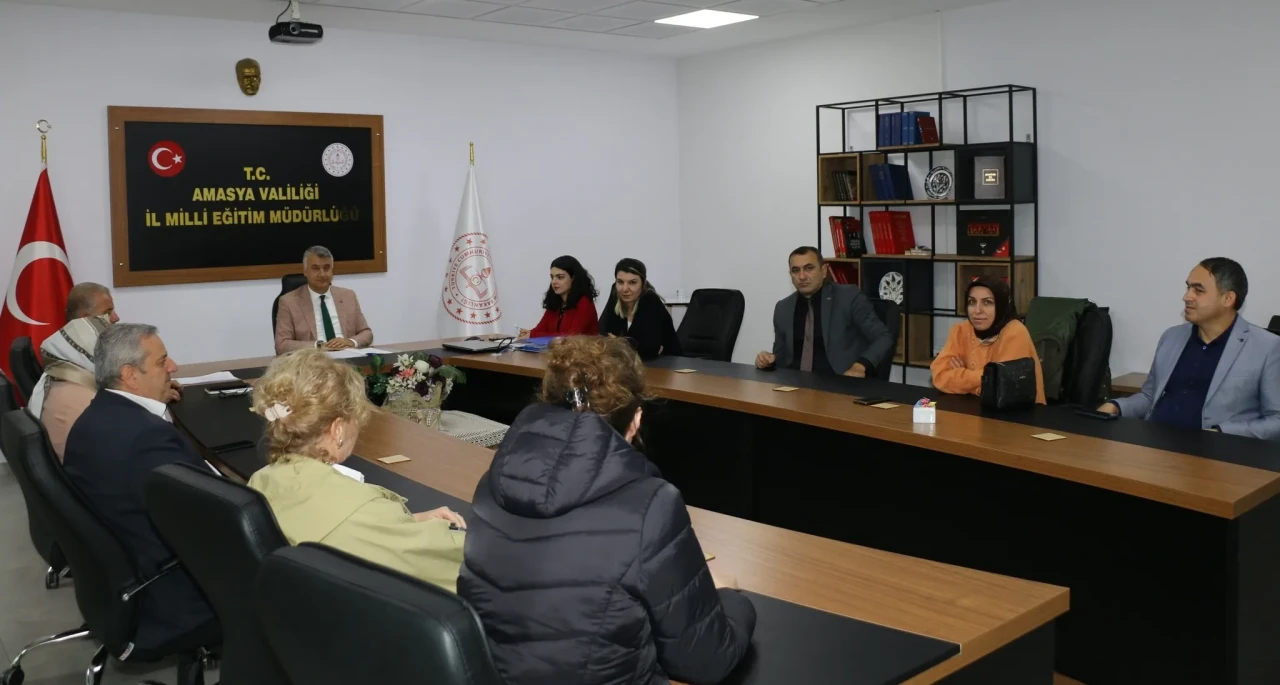 Amasya'da Okul Öncesi Eğitim Ücret Tespit Toplantısı Yapıldı